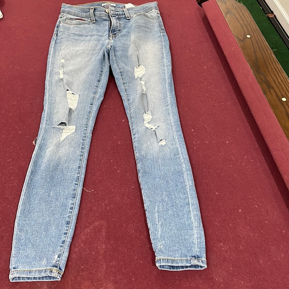 Tommy Hilfiger ripped skinny jeans